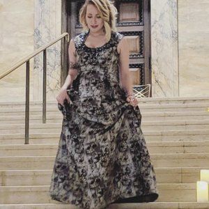 Beaded Silver Gown - Aidan Mattox Size 2/4